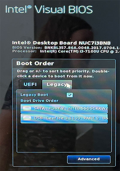 Загрузка с флешки на материнской плате Intel